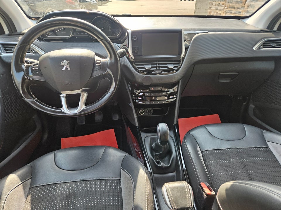 Peugeot 2008 1,6 BlueHDi 100 Active 5d