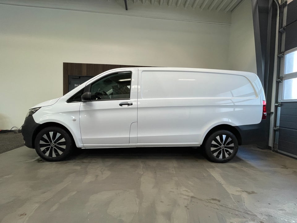 Mercedes Vito 114 2,0 CDi Kassevogn aut. L RWD