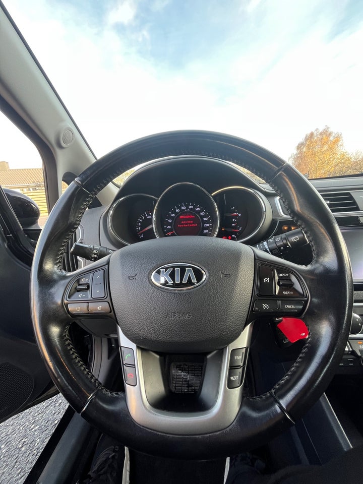 Kia Rio 1,2 CVVT Exclusive 5d