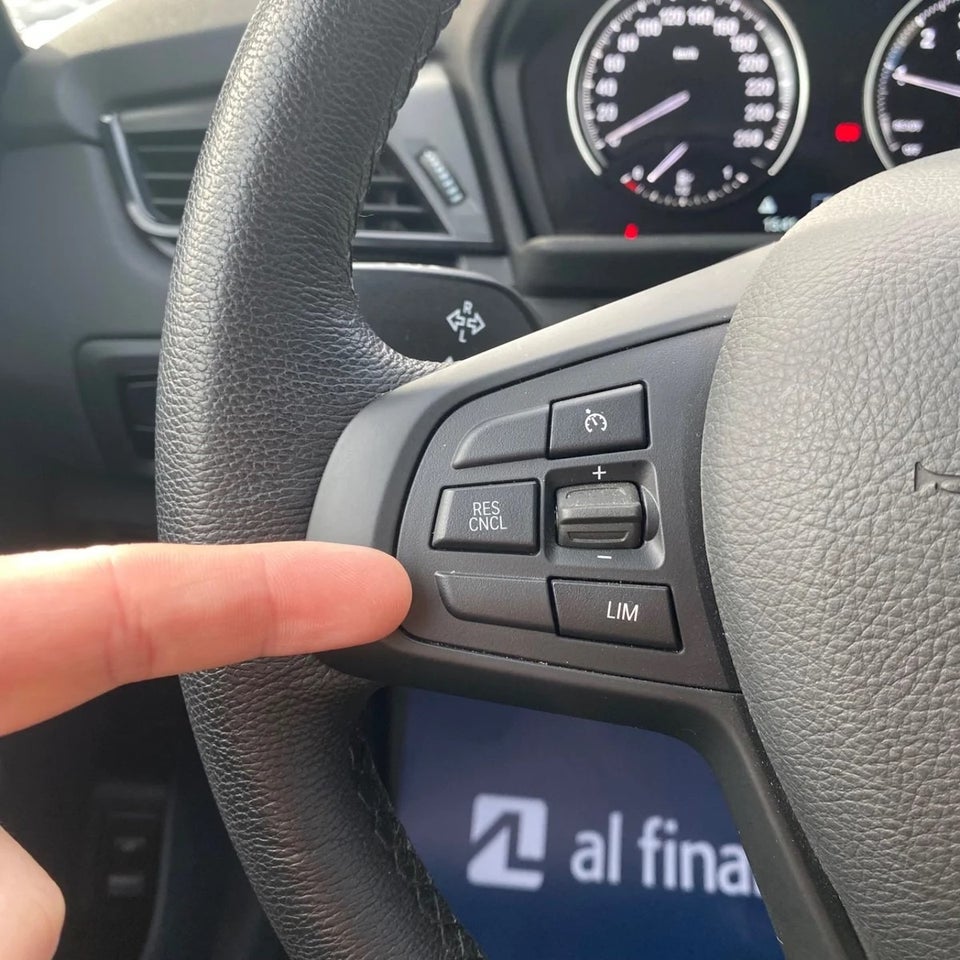 BMW 218i 1,5 Active Tourer Connected aut. 5d