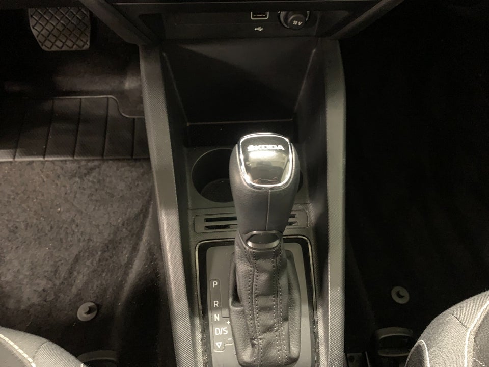 Skoda Fabia 1,0 TSi 110 Ambition Combi DSG 5d