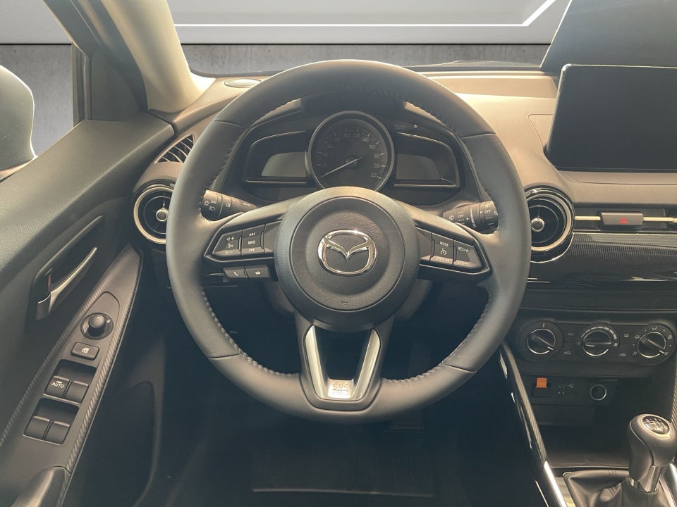 Mazda 2 1,5 e-SkyActive-G Centre-Line 5d