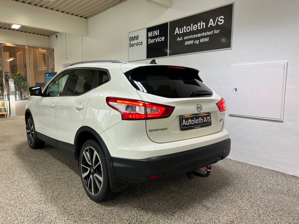 Nissan Qashqai 1,5 dCi 110 Tekna 5d