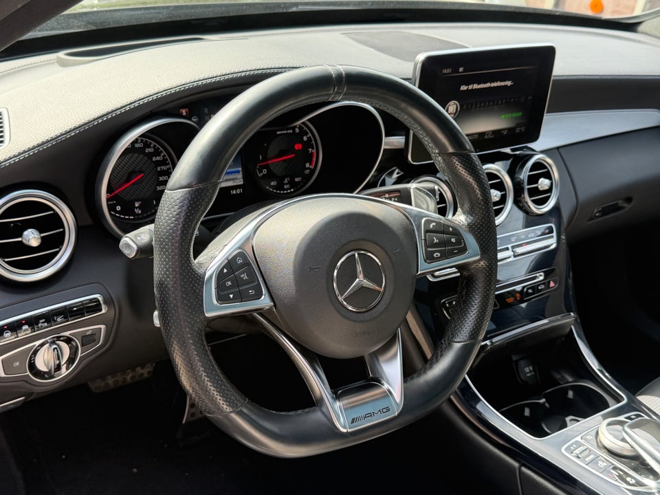Mercedes C63 4,0 AMG stc. aut. 5d