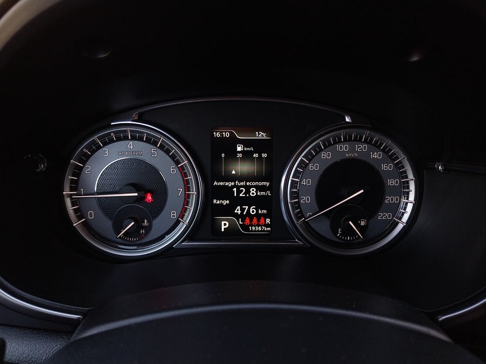 Suzuki Vitara 1,4 mHybrid Active aut. 5d