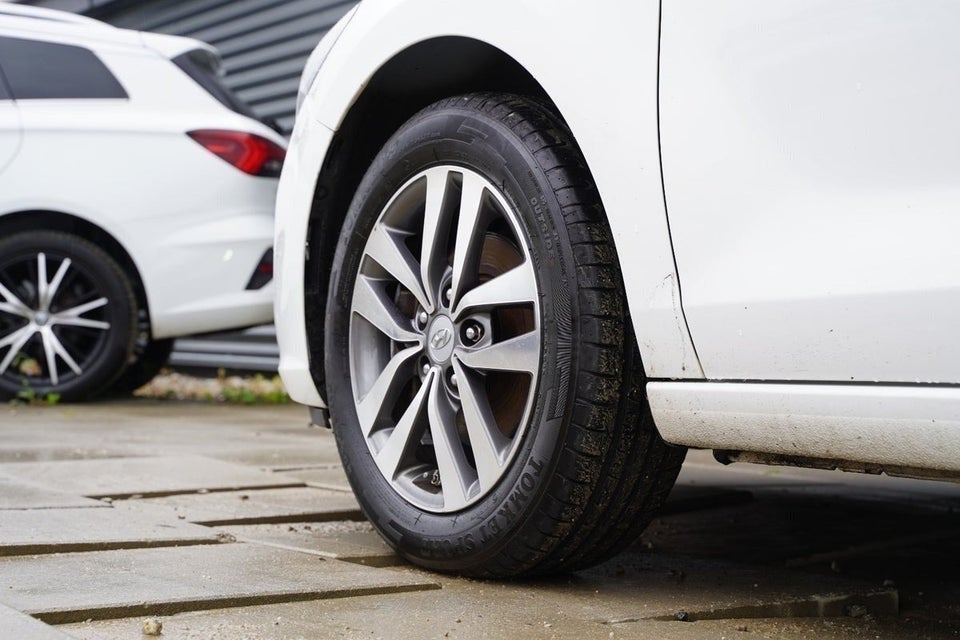 Hyundai i30 1,0 T-GDi Premium 5d