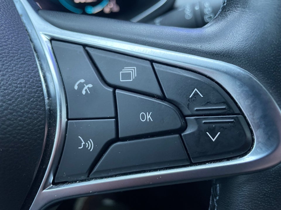 Renault Captur 1,6 E-Tech Intens 5d