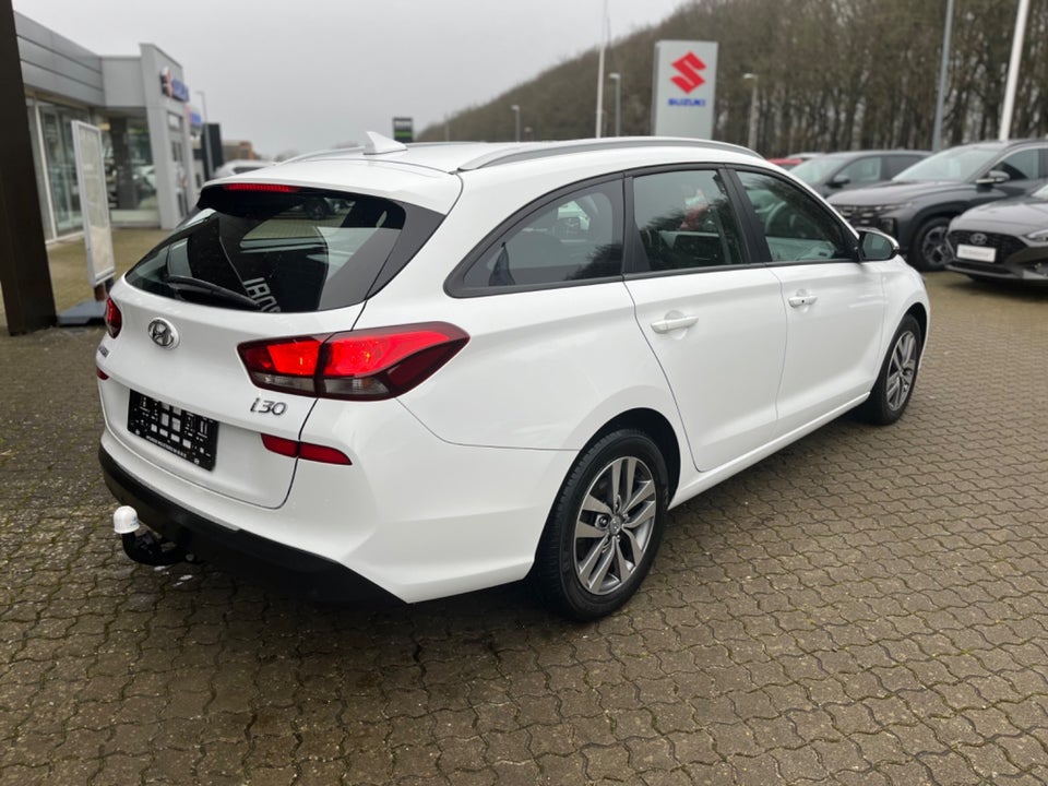 Hyundai i30 1,4 T-GDi Trend stc. DCT 5d