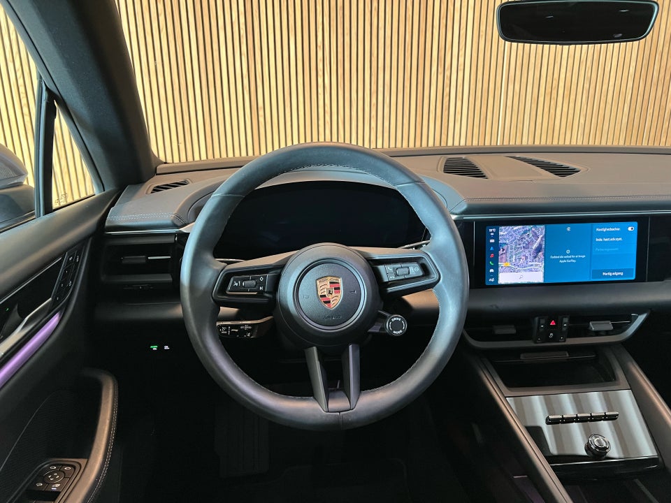 Porsche Macan 4 5d