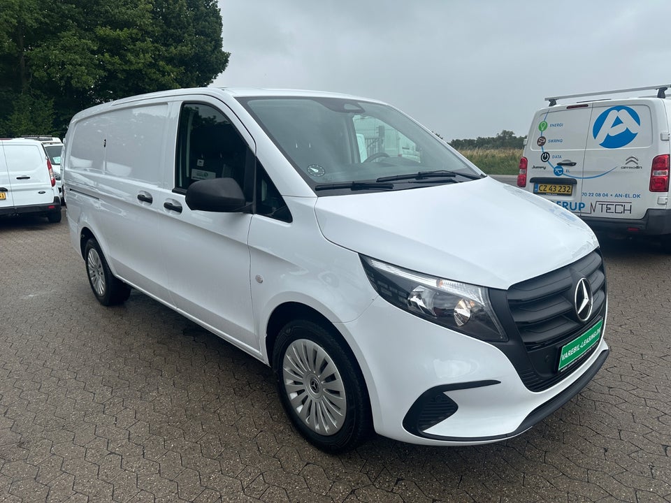 Mercedes Vito 114 2,0 CDi A2 Kassevogn SELECT aut. RWD