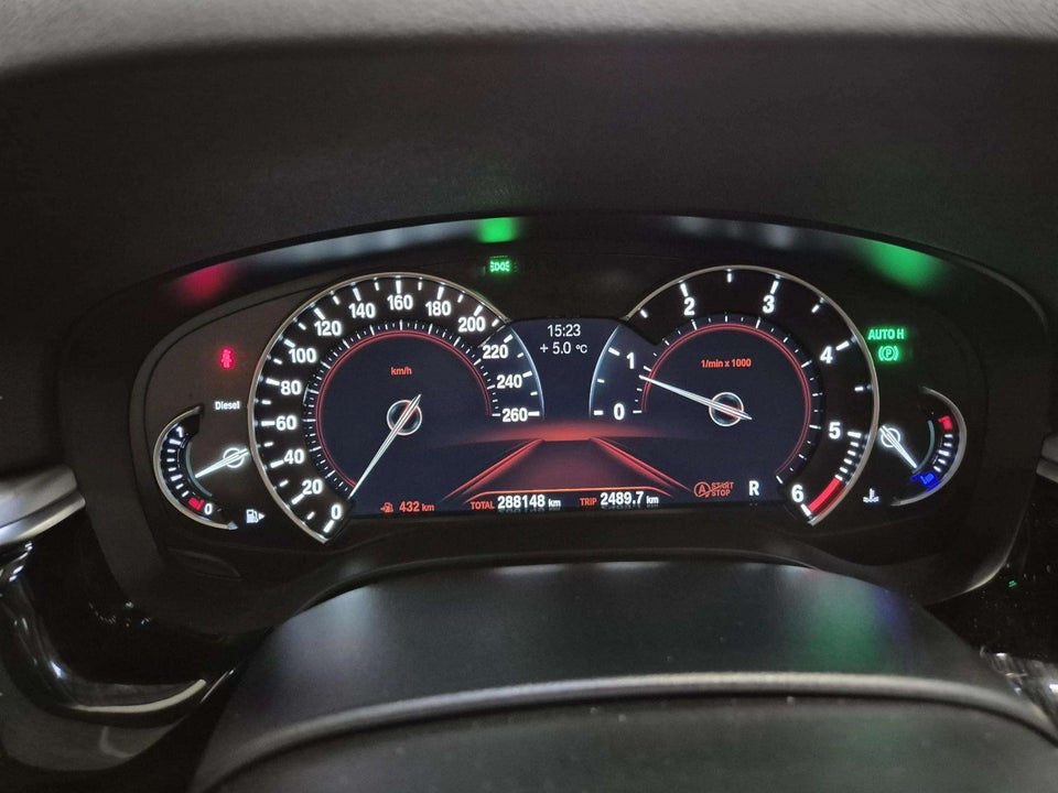 BMW 520d 2,0 Touring Connected aut. 5d