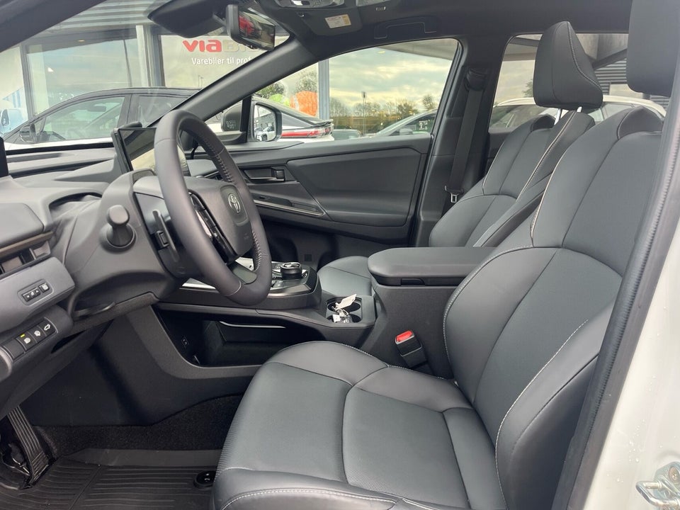 Toyota bZ4X 73 Executive AWD 5d