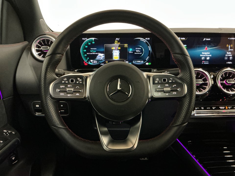 Mercedes EQA250 AMG Line 5d