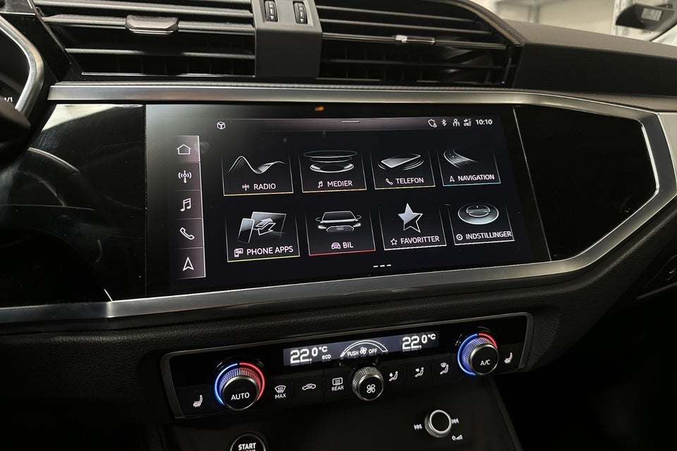 Audi Q3 45 TFSi e Attitude plus S-tr. 5d