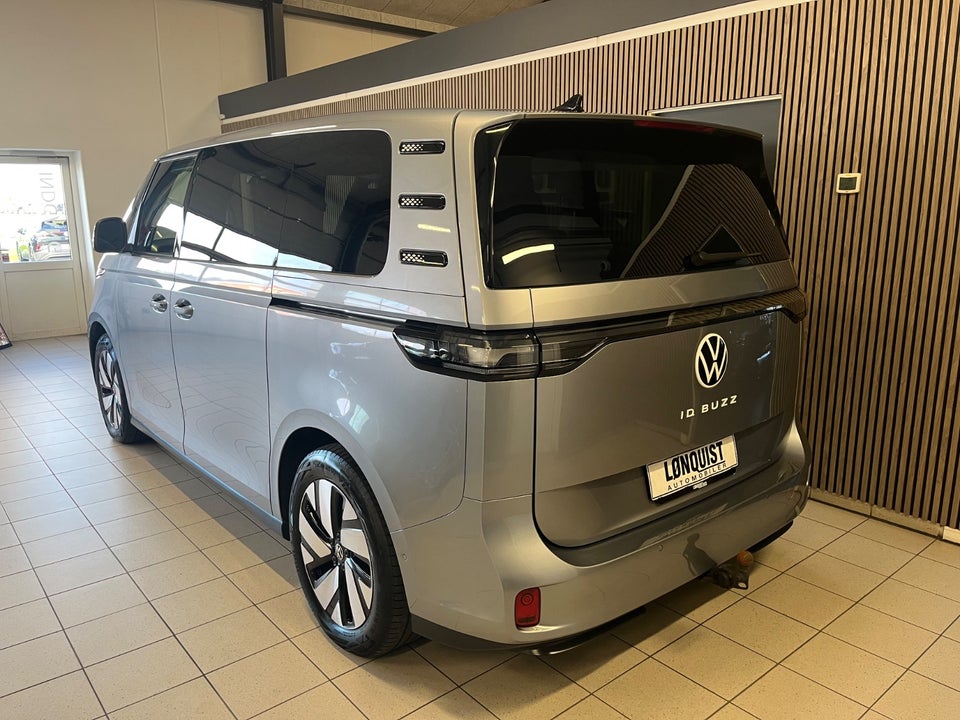 VW ID. Buzz 77 Life 75 Years Edition SWB 5d