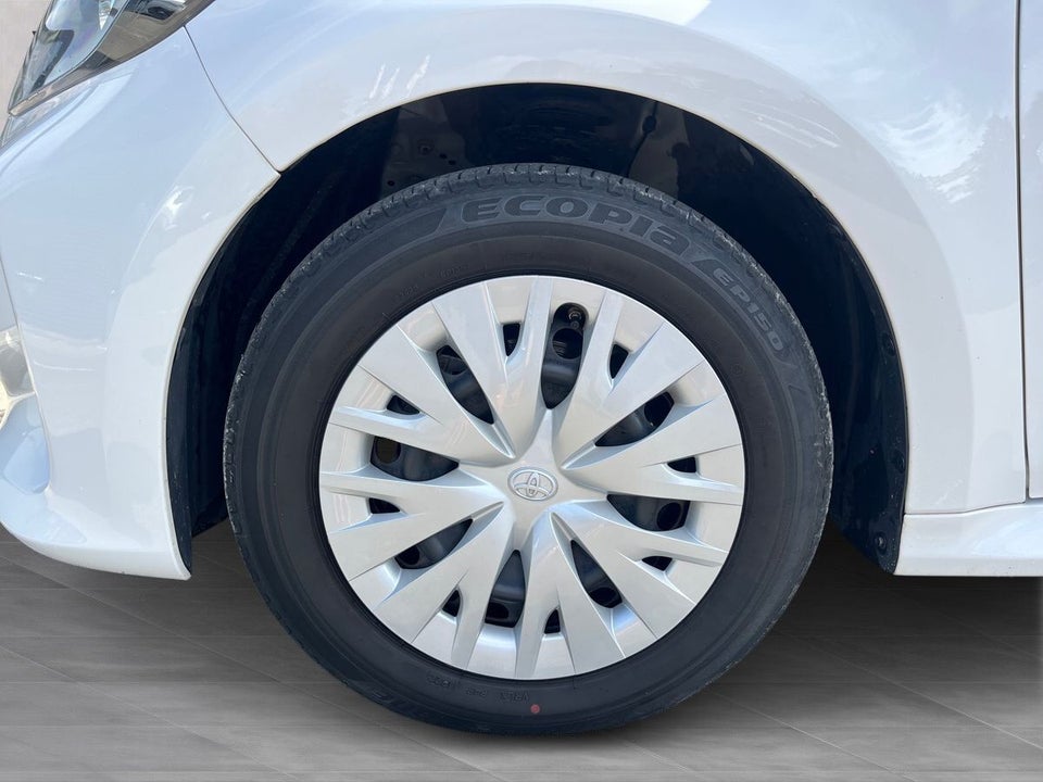 Toyota Yaris 1,5 Hybrid Essential Comfort e-CVT 5d