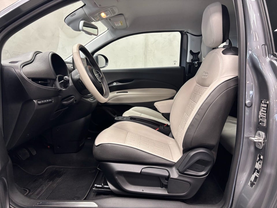 Fiat 500e 42 la Prima 3+1 4d