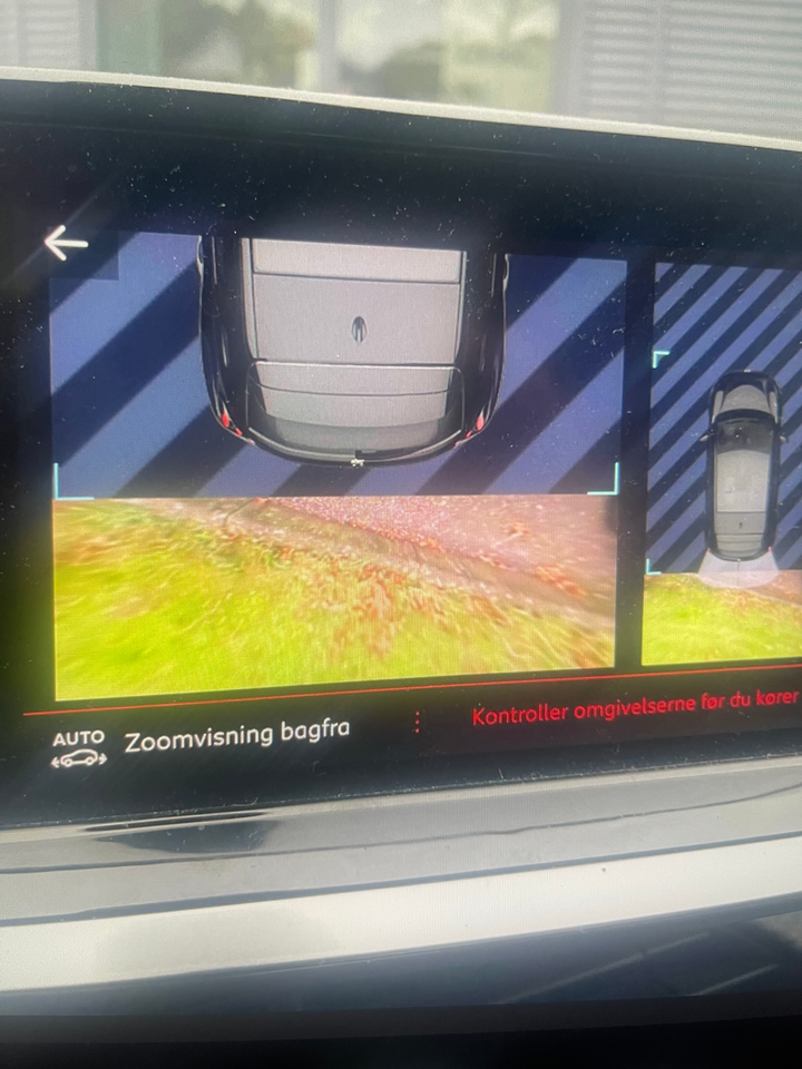 Peugeot 208 1,2 PureTech 100 Allure Sky 5d