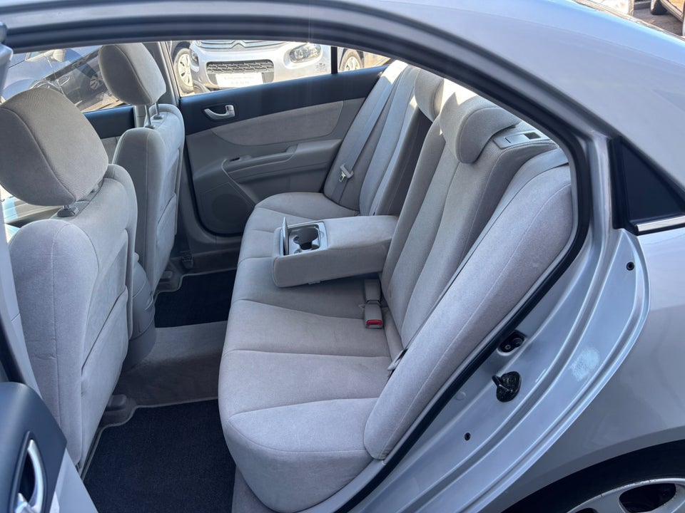 Hyundai Sonata 2,4 GLS aut. 4d