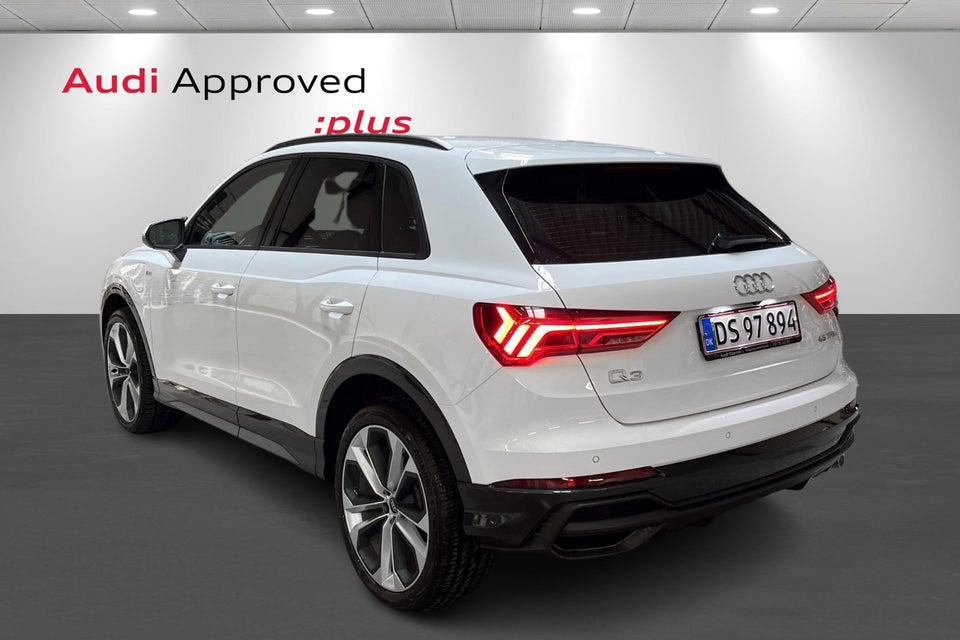 Audi Q3 45 TFSi e S-line+ S-tr. 5d