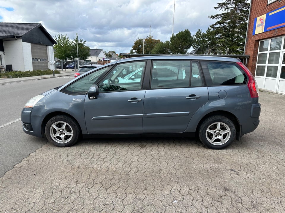 Citroën Grand C4 Picasso 1,8 16V VTR+ 7prs 5d