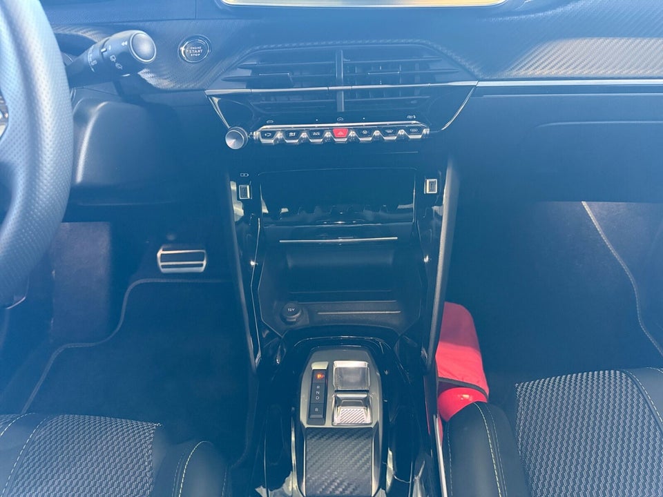 Peugeot e-2008 54 GT 5d