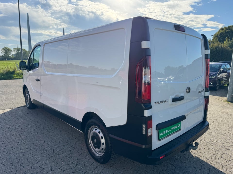 Renault Trafic T29 2,0 dCi 145 L2H1 EDC