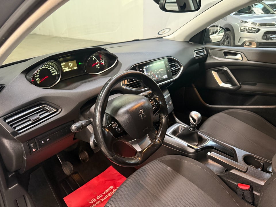 Peugeot 308 1,6 BlueHDi 120 Active SW 5d