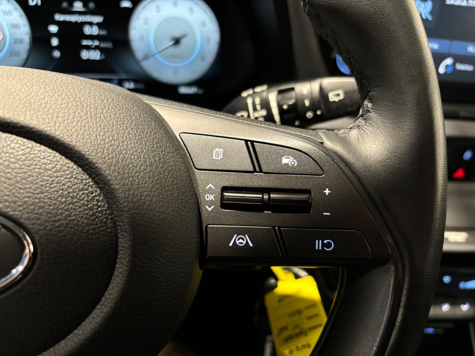 Hyundai i20 1,0 T-GDi Essential DCT 5d