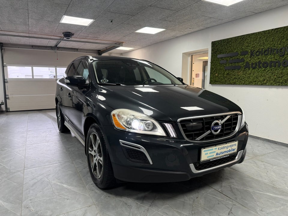 Volvo XC60 2,0 D3 136 Kinetic aut. Van 5d