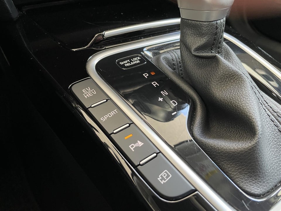 Kia Ceed 1,6 PHEV Prestige SW DCT 5d