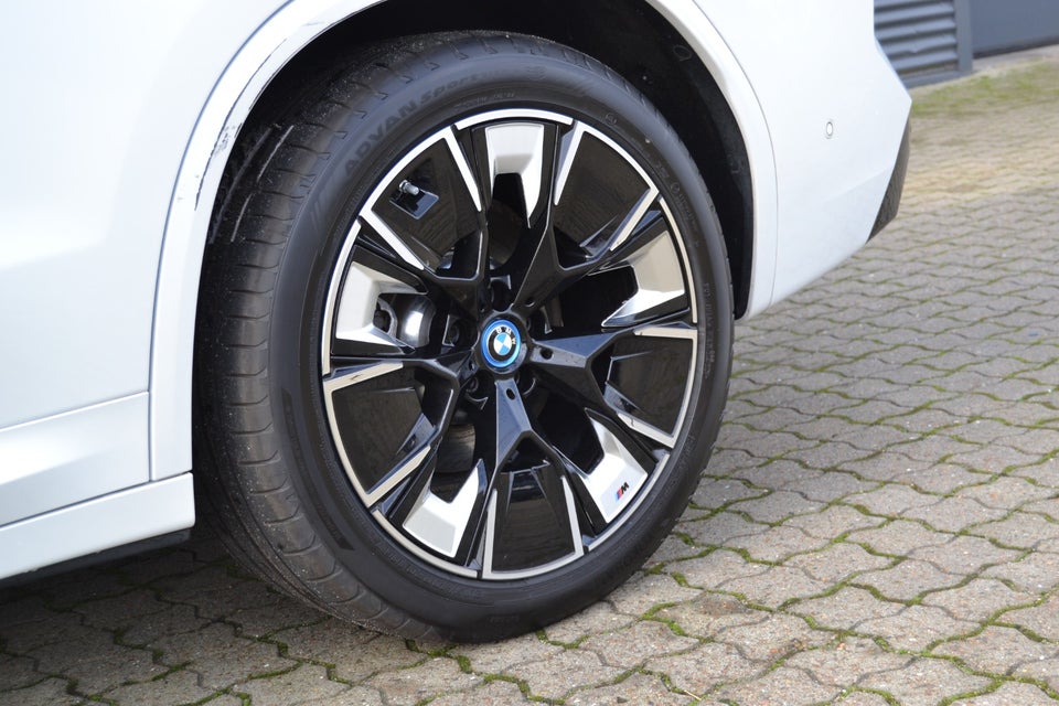 BMW iX3 Charged Plus M-Sport 5d