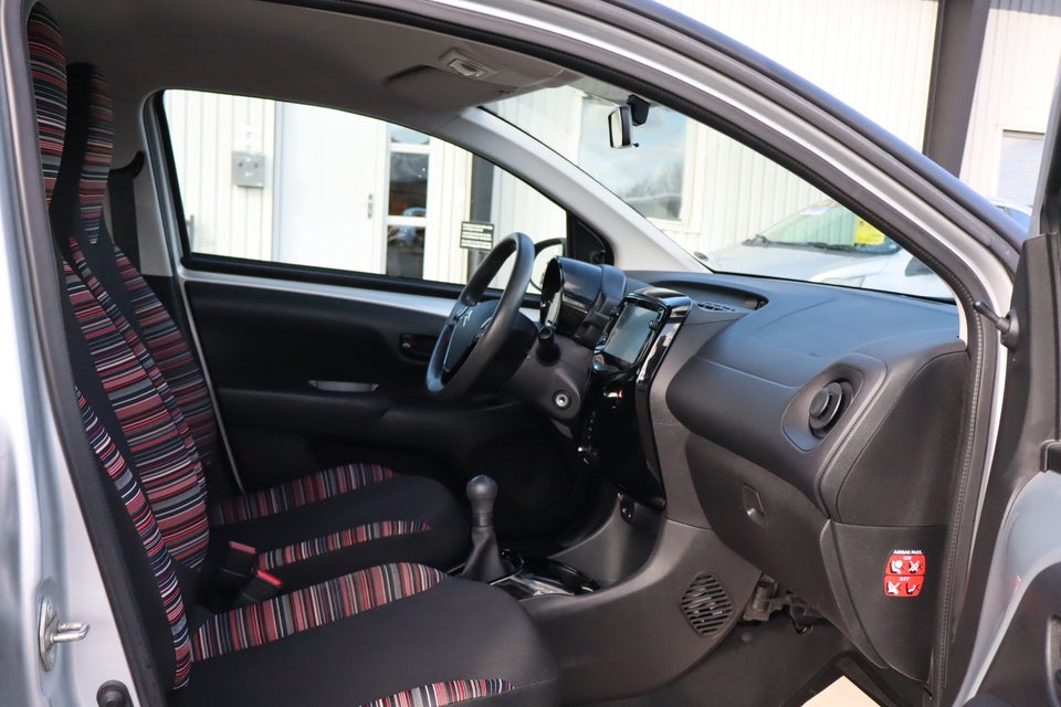 Citroën C1 1,0 VTi Street+ 5d