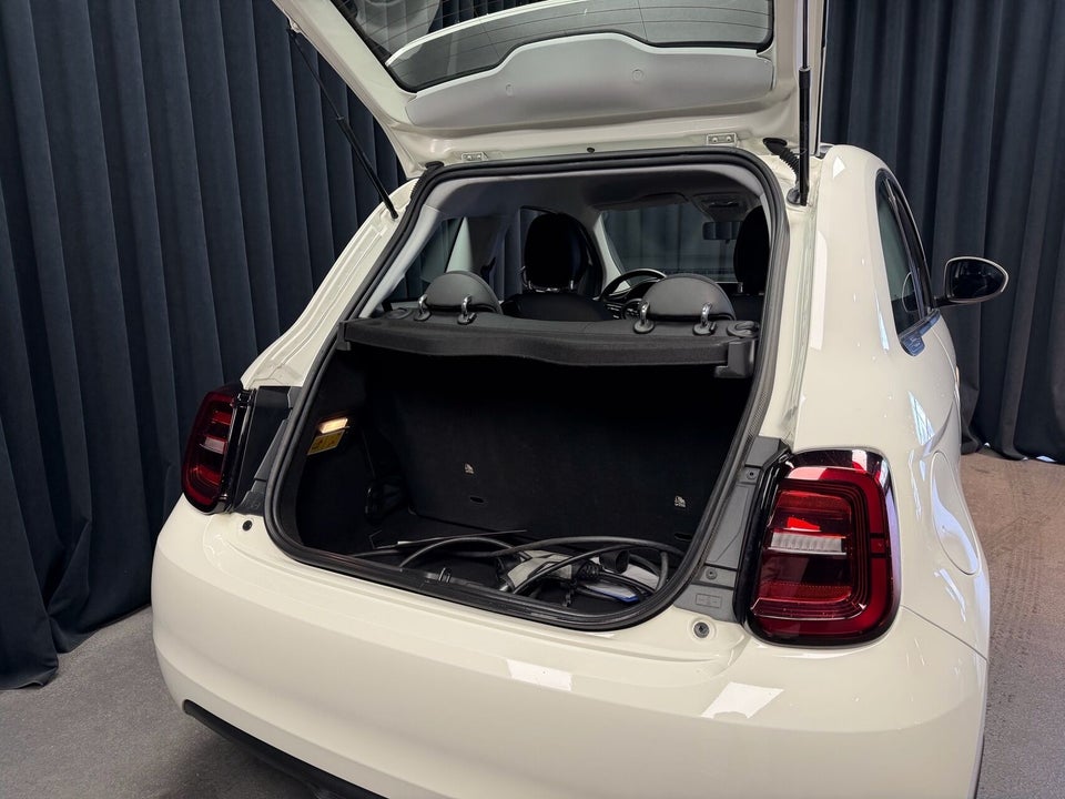 Fiat 500e 24 Action 3d
