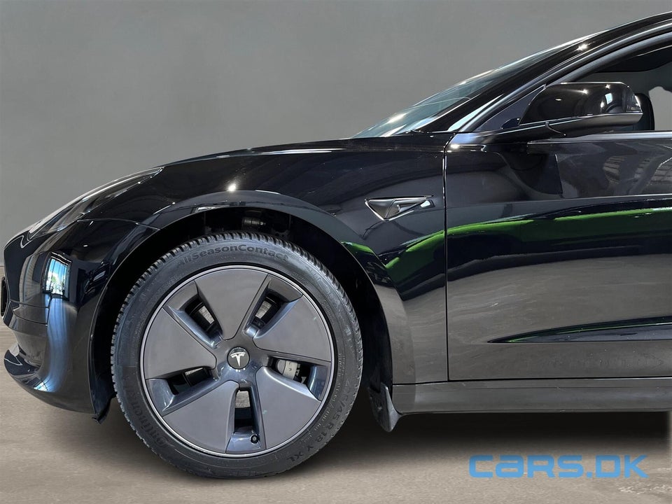 Tesla Model 3 RWD 4d