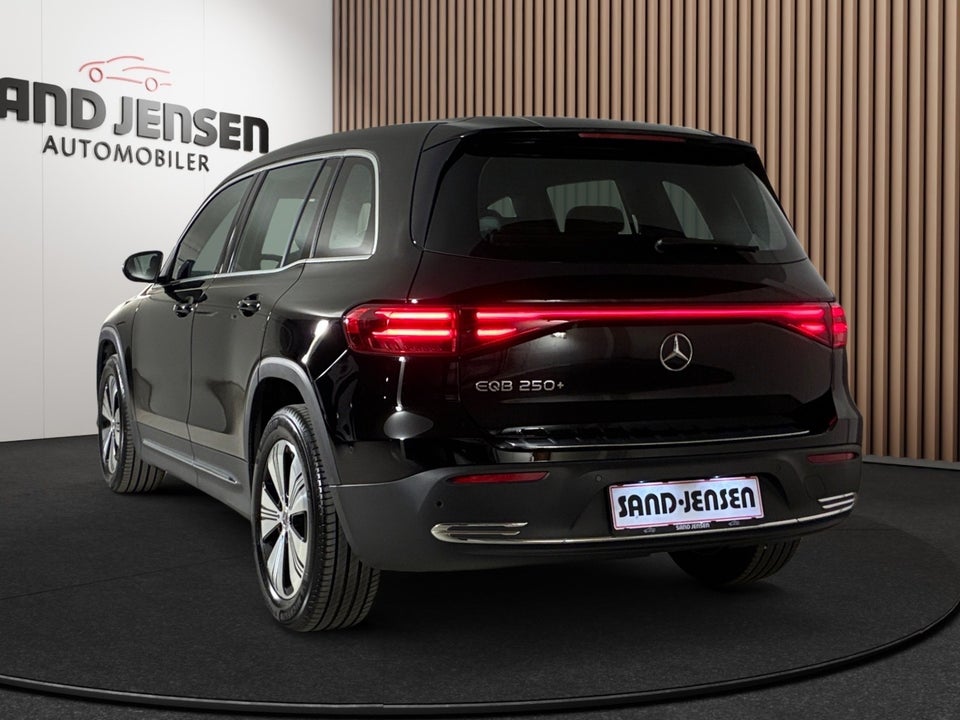 Mercedes EQB250+ Progressive Advance 5d
