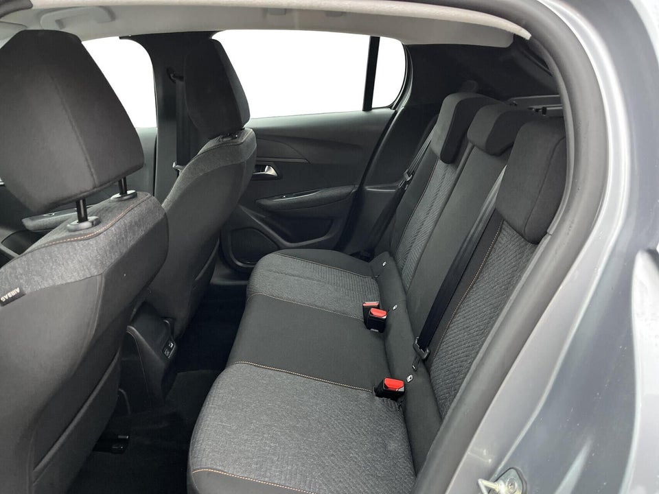 Peugeot e-208 50 Style 5d