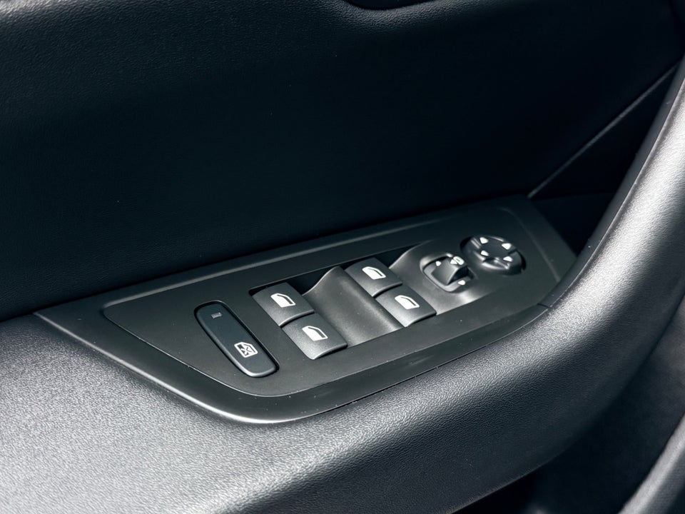Peugeot 508 1,6 Hybrid Allure Pack SW EAT8 5d