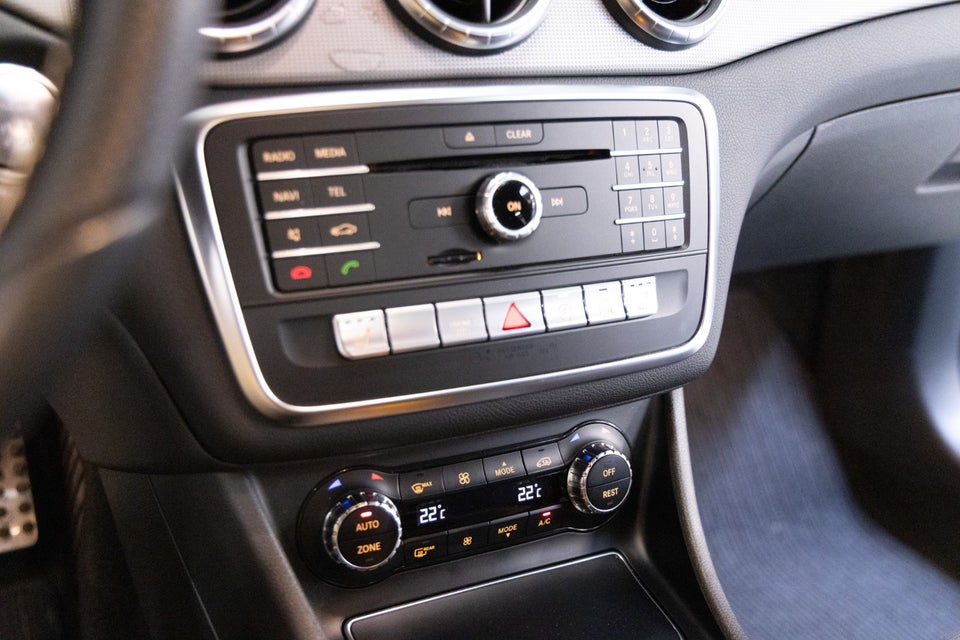 Mercedes CLA200 1,6 Coupé aut. 4d