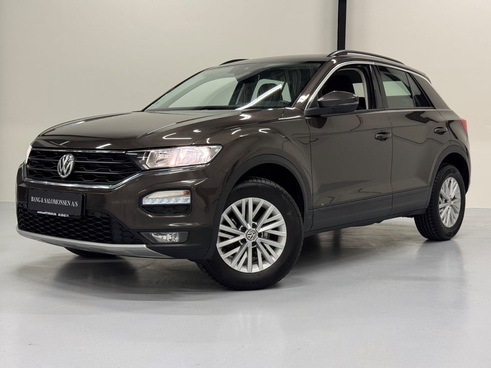 VW T-Roc 1,6 TDi 115 Style 5d