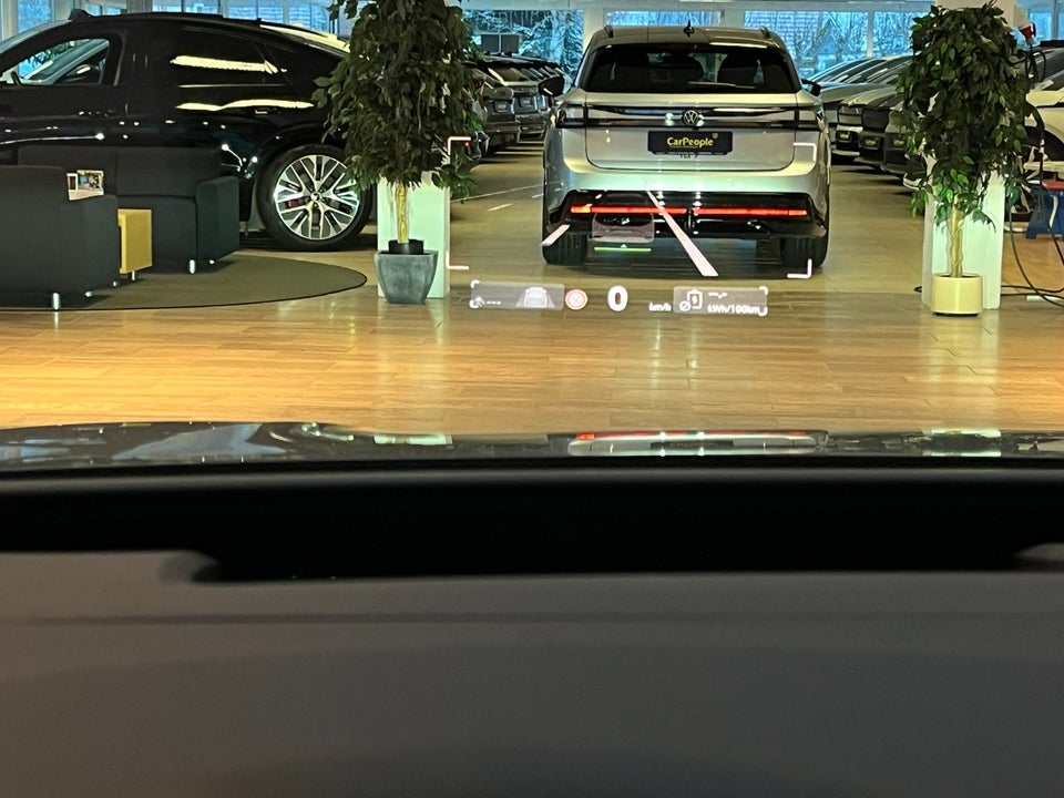 VW ID.7 77 Style+ Tourer 5d