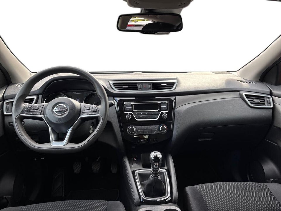 Nissan Qashqai 1,3 Dig-T 140 Visia 5d