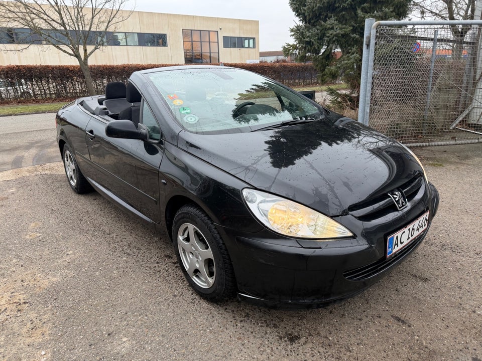 Peugeot 307 2,0 16V CC 2d