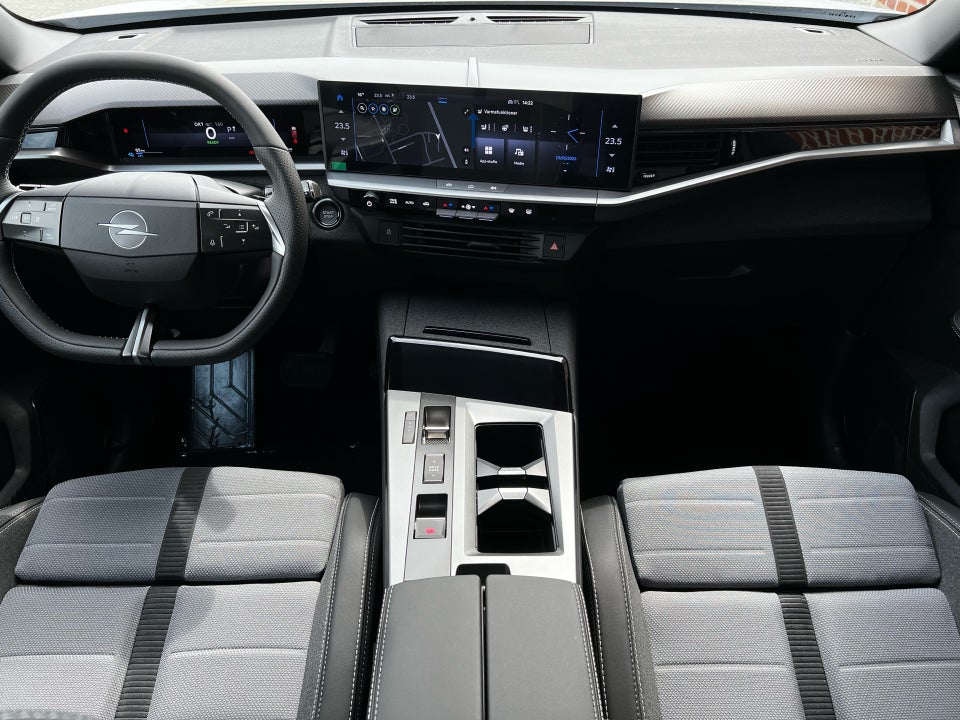 Opel Grandland-e 82 GS 5d