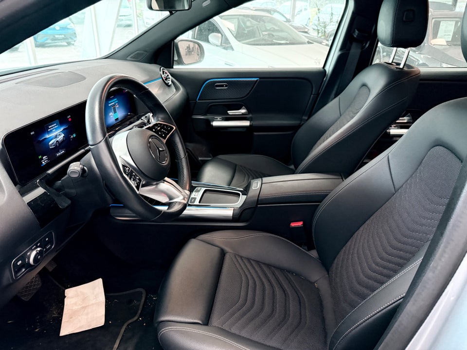 Mercedes EQA250+ Progressive 5d