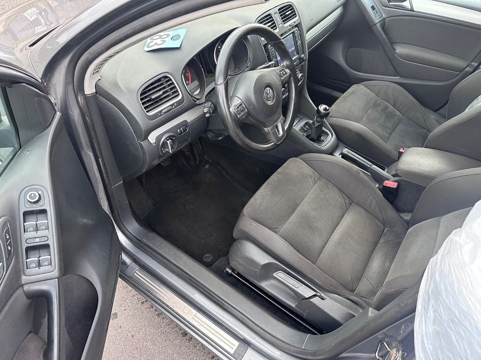 VW Golf VI 1,4 TSi 122 Comfortline 5d