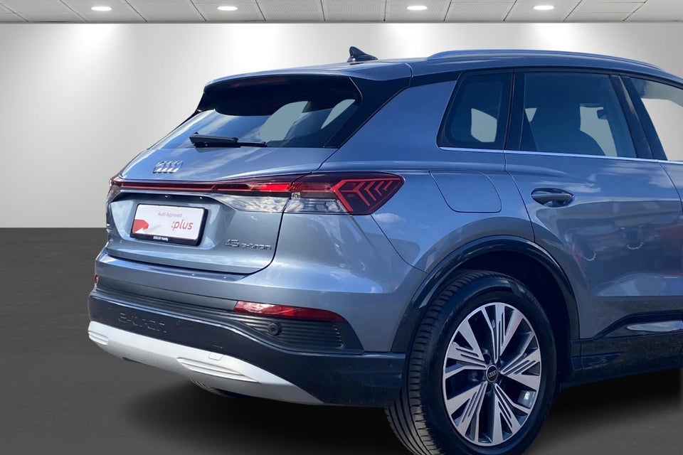 Audi Q4 e-tron 45 Progress 5d