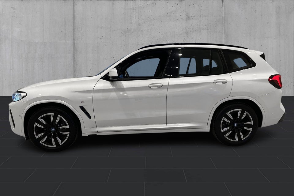 BMW iX3 Charged M-Sport 5d