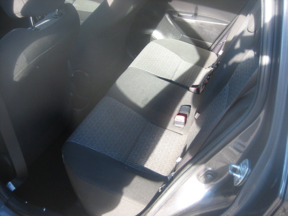 Toyota Yaris 1,3 VVT-i T2 Touch 5d