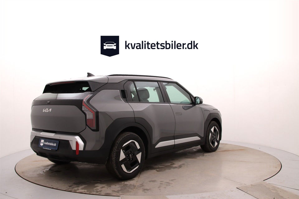 Kia EV3 58 Standard Range Access 5d